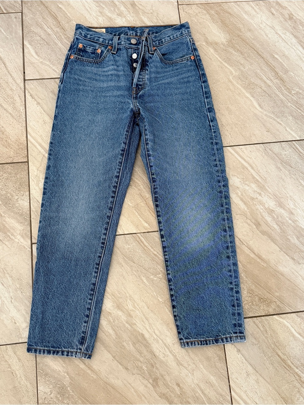 Levi’s High-Rise Straight Leg Mom Jeans